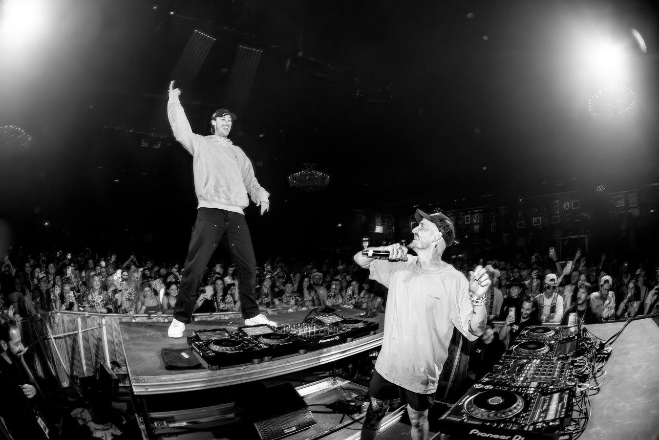 GRIZ - AT FILLMORE IN DENVER / THEM BOIS (FAREWELL SHOWS)
